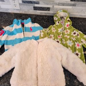 Lot of 3 toddler tops!! 2 hoodies and 1 bomber jacket ❤